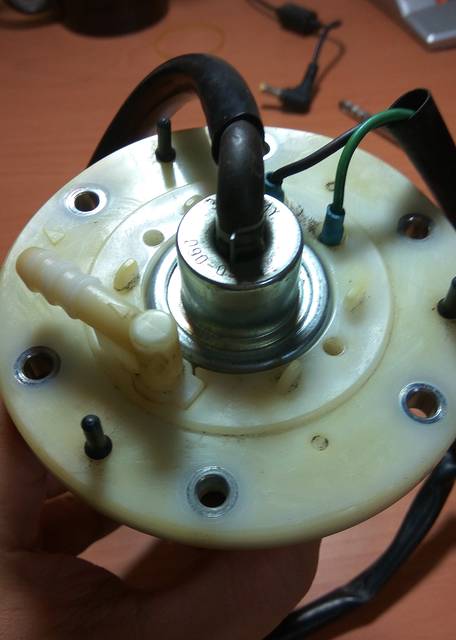 摩托车燃油泵滤网怎么换,摩托车更换汽油泵教程