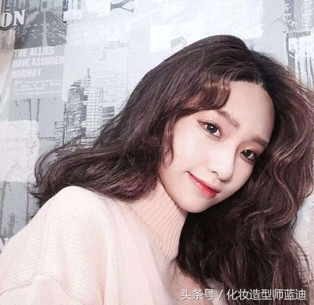 v脸发型女短发卷发,v脸适合的卷发