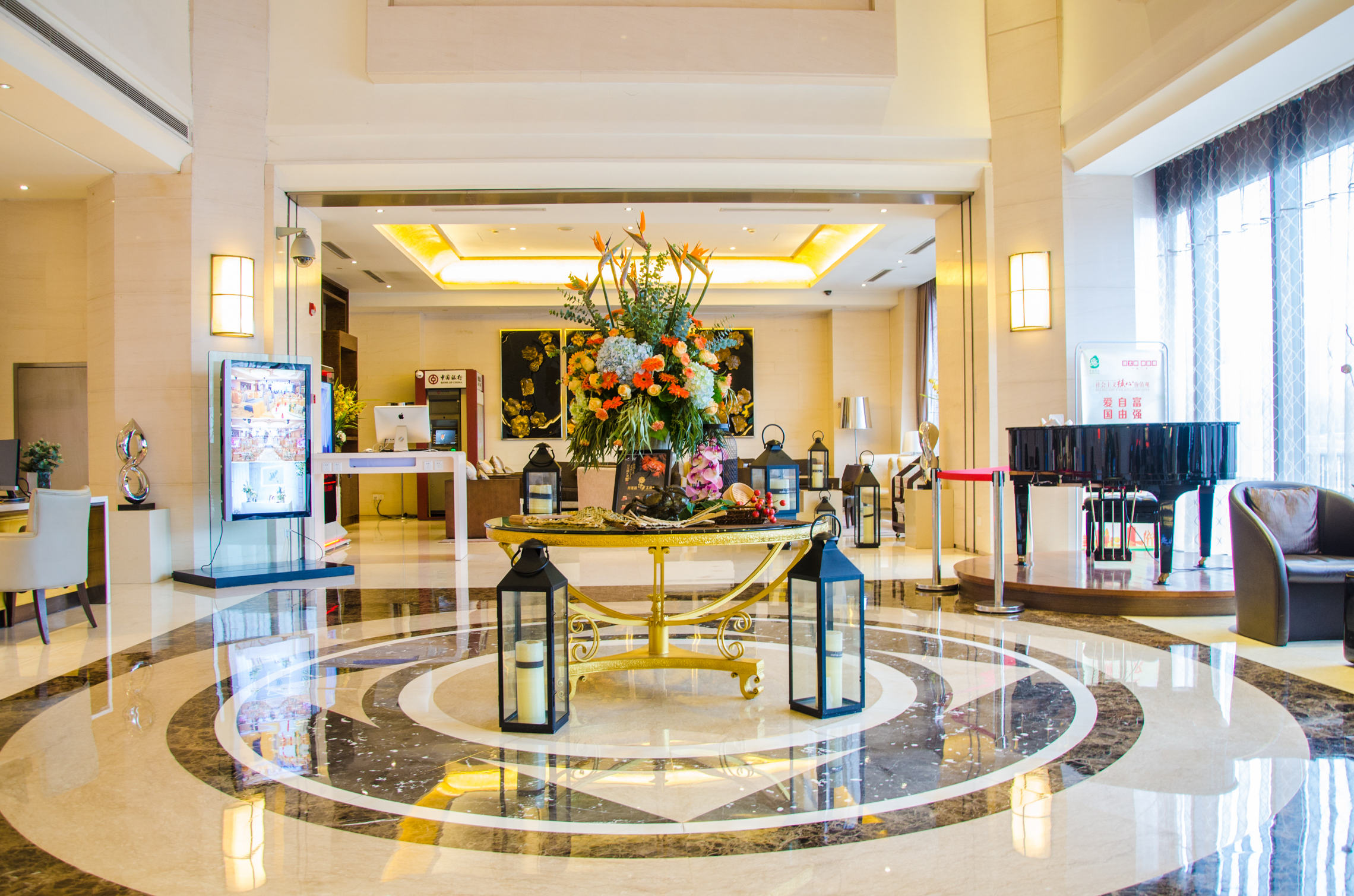 为何上海人都喜欢驱车到这吃大闸蟹，晚上还愿住在这里