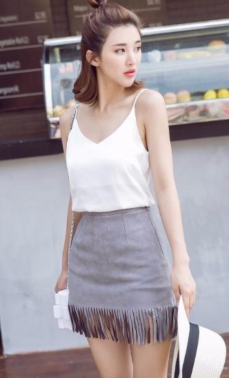 夏天穿雪纺的舒服还是冰丝的舒服,夏天穿雪纺显廉价吗