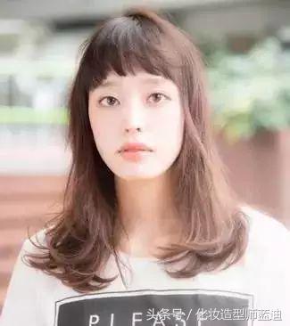 v脸发型女短发卷发,v脸适合的卷发