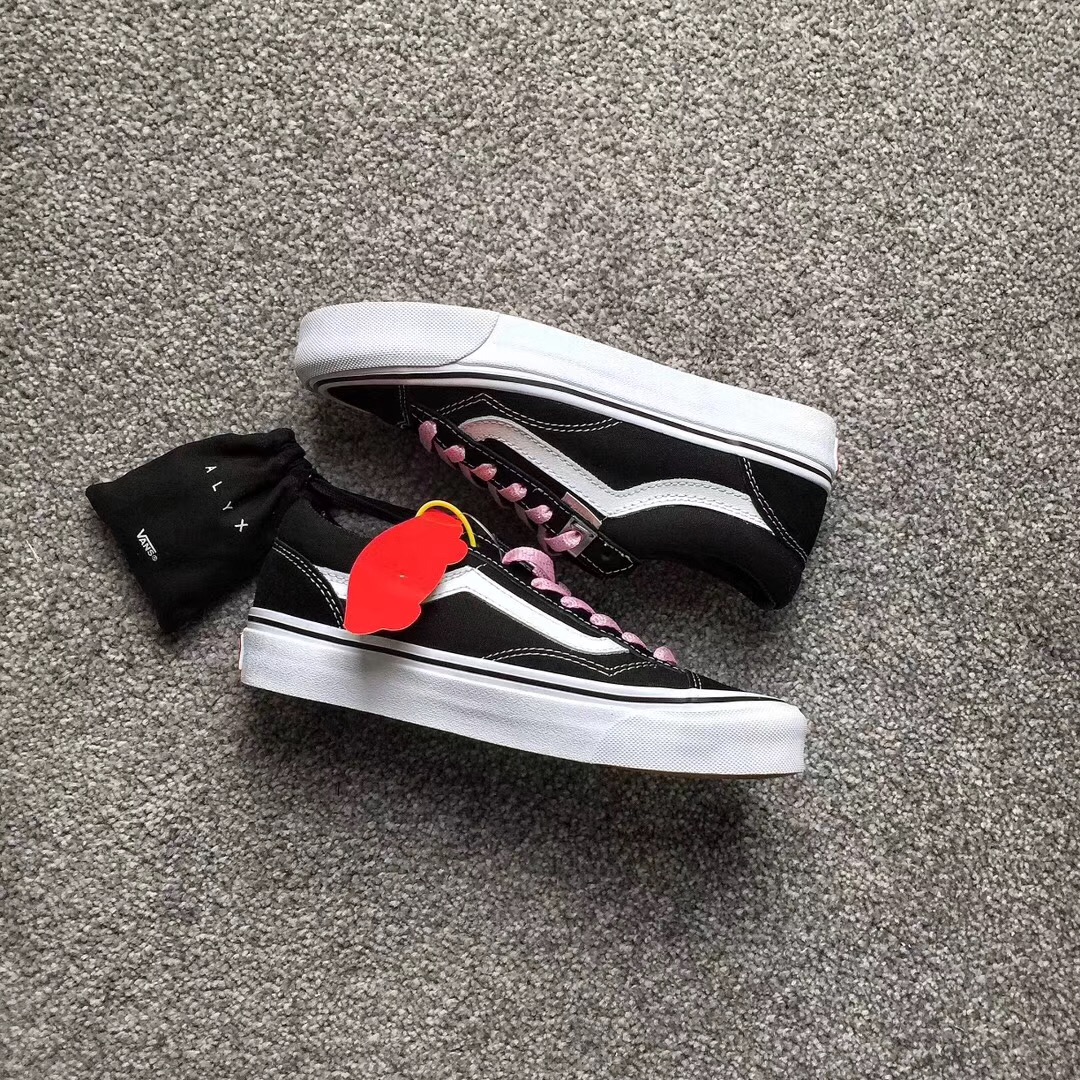 大怪兽上脚的vansvault联名,vansvaultogstyle36lx