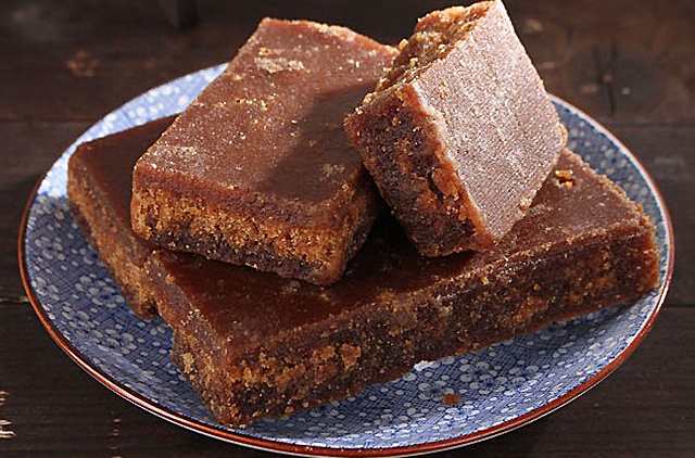 孕妇可以喝红糖吗,孕妇可以喝红糖生姜葱白么