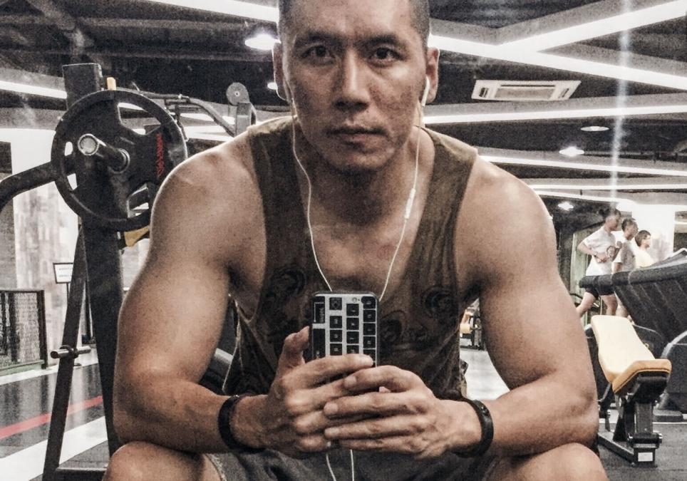 健身拉力绳练胸肌有效果吗,拉力绳开肩会变肌肉还是会瘦