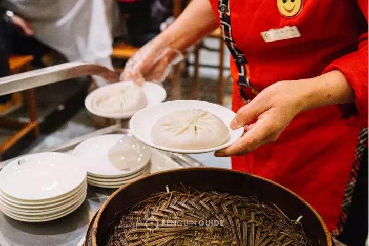 跑遍江南,正宗的蟹黄汤包在哪