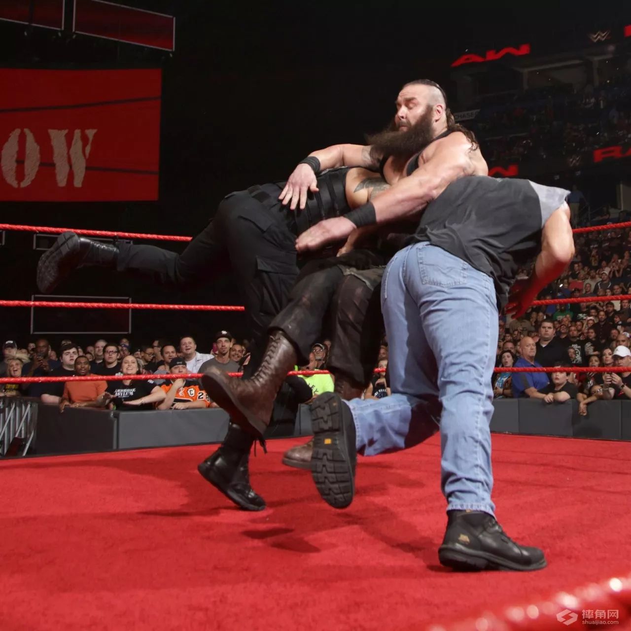 大布打兰迪和王大锤,大布和王大锤的对决