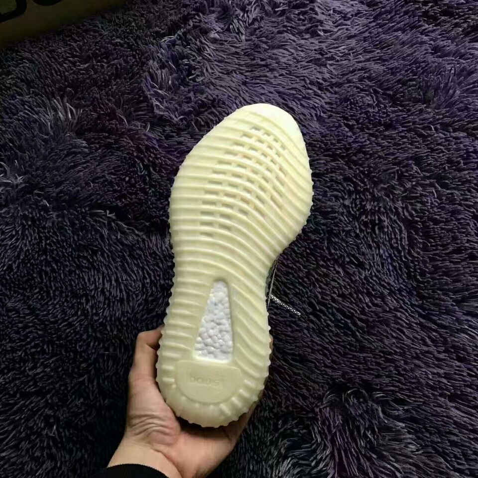 阿迪达斯椰子350白冰淇淋老款,阿迪达斯350椰子正品多少钱