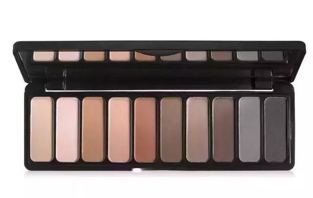 新手买成套彩妆推荐哪个,新手买什么化妆品比较好