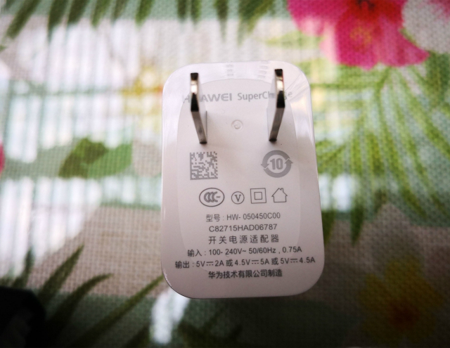 荣耀v9v10区别,荣耀V9和V10有哪些缺点