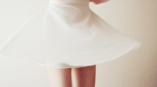 精致女人这三种衣服不要穿,精致女人不会忽略漂亮衣服