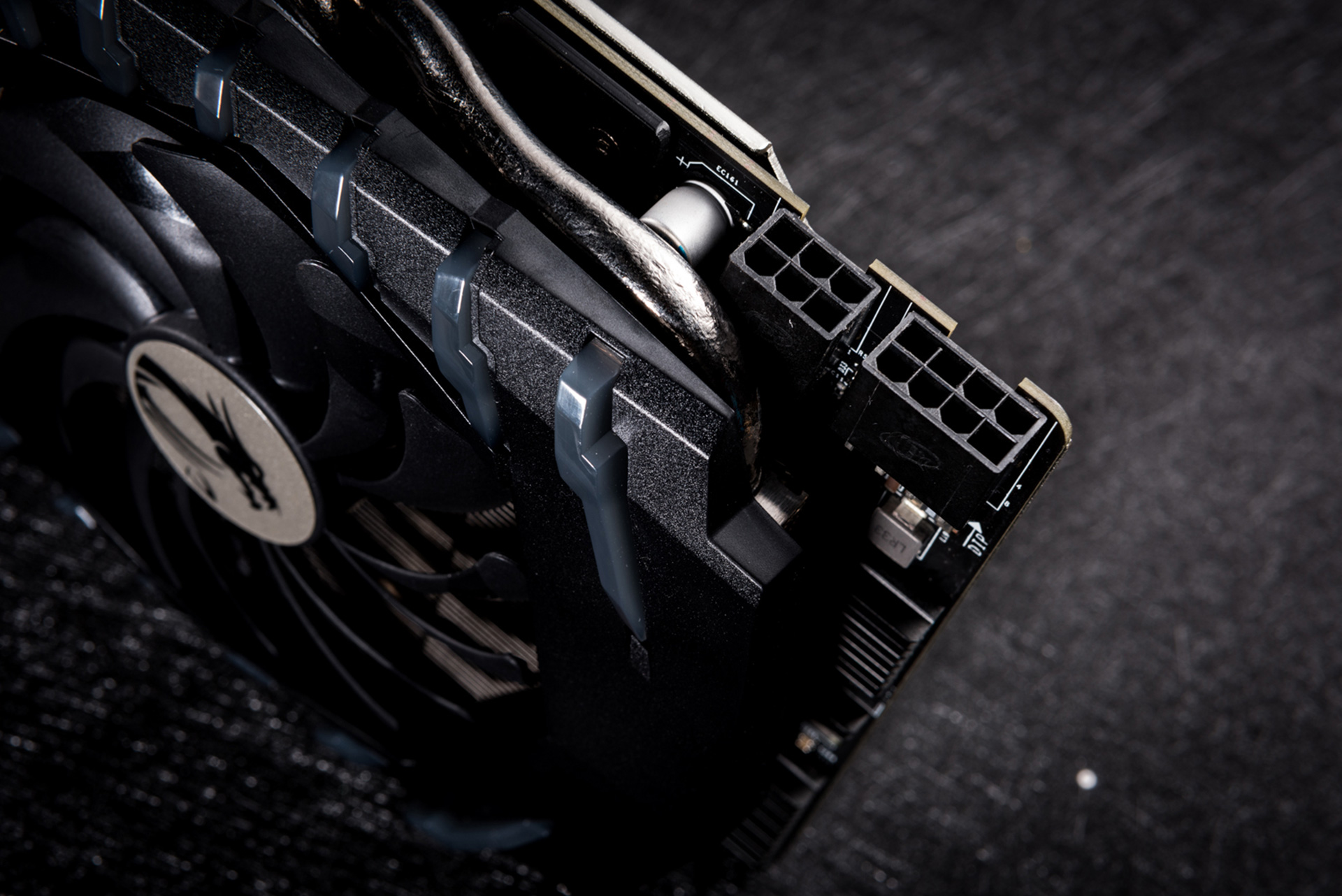 微星gtx1070ti钛金龙怎么样,1070ti钛金龙上机效果