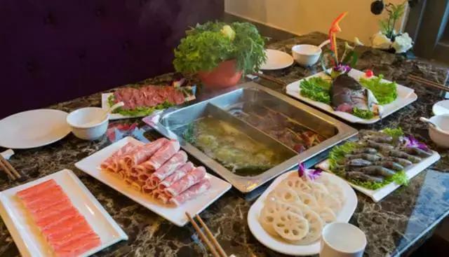 青岛适合第一次约会的餐厅市区,青岛必吃十大馆子