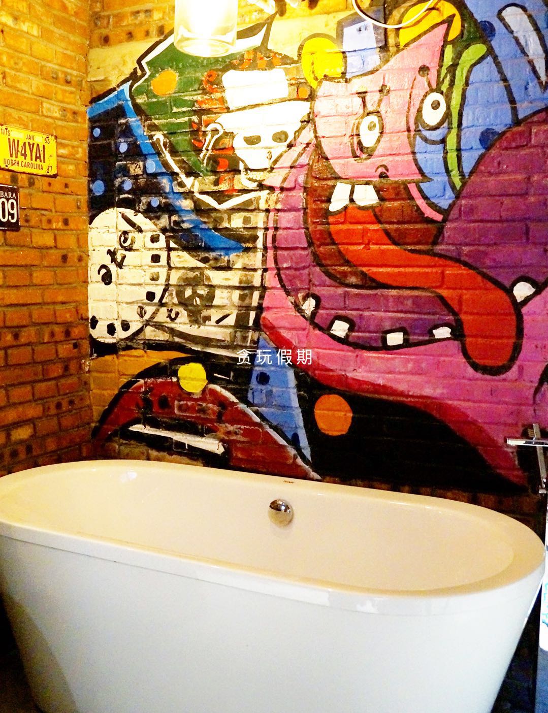 后院，北京越冷它越火，不仅有微墅还有全北京唯一的嘻哈主题房