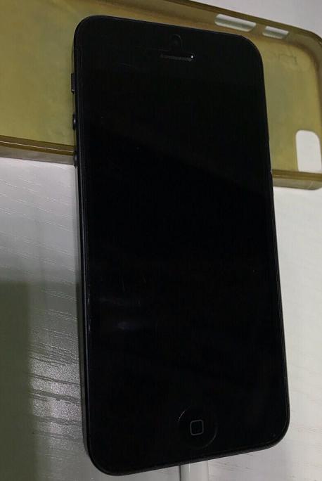 iphone5黑色和5s深空灰,用了5年的iphone外观