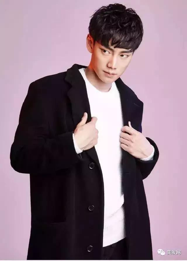 男生蓬松纹理烫效果图,男生纹理烫能维持多久