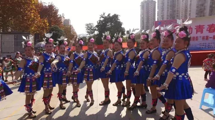 广场舞大赛第九场视频,广场舞大赛凯里学院