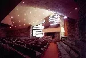 建筑大师，干私活，拐甲方老婆……却又无可替代！！