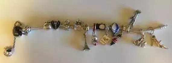 串饰潘多拉,潘多拉小金龙串饰