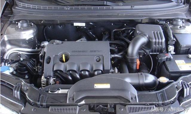 起亚双门轿跑,起亚速迈小轿跑