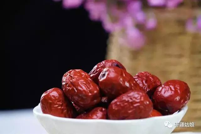 红枣期货最新价格走势,影响苹果价格的因素