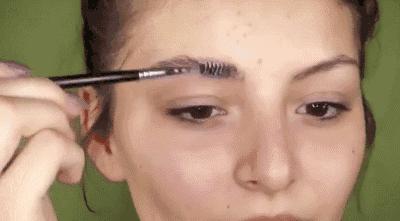 一化妆就又老又丑,新手必学的6个化妆小技巧
