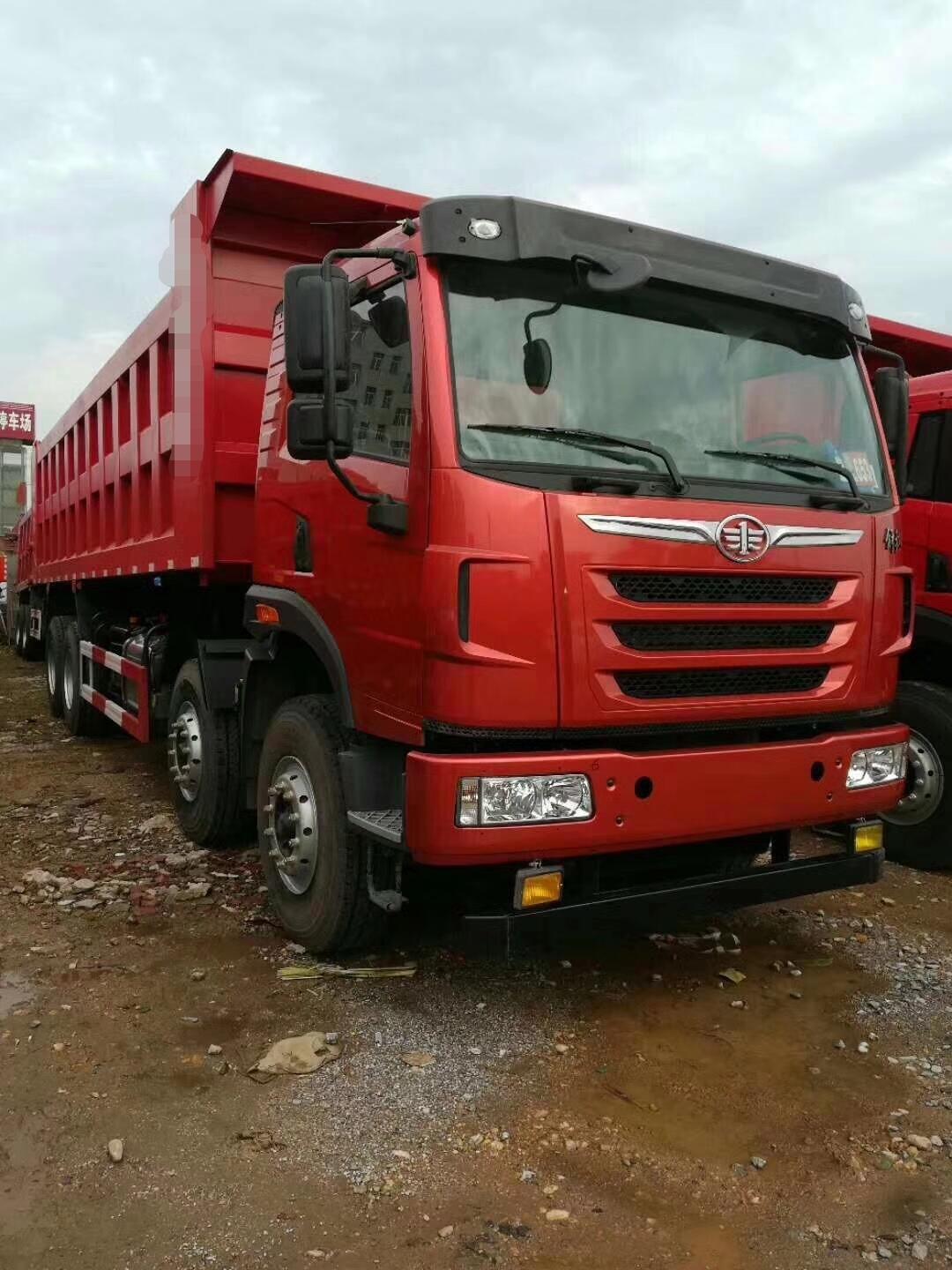 解放天v潍柴430升级460油耗如何,新款解放轻量化前四后八自卸