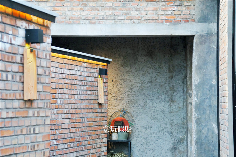 后院，北京越冷它越火，不仅有微墅还有全北京唯一的嘻哈主题房