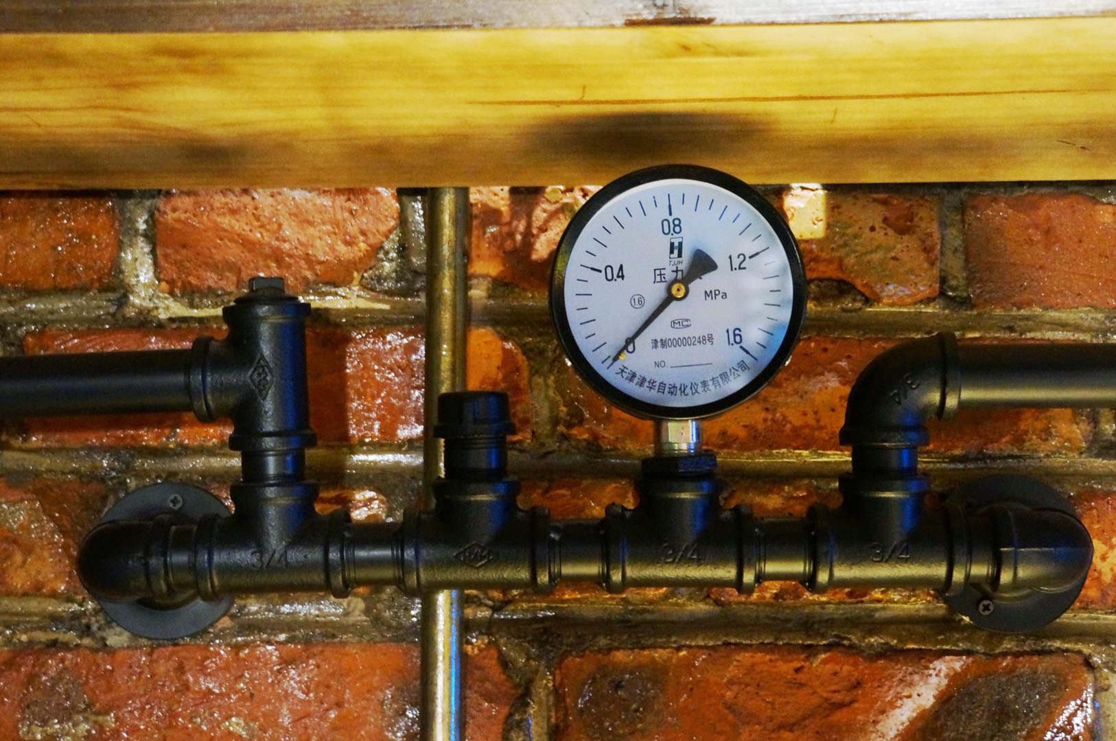 后院，北京越冷它越火，不仅有微墅还有全北京唯一的嘻哈主题房