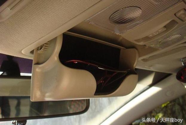 起亚双门轿跑,起亚速迈小轿跑