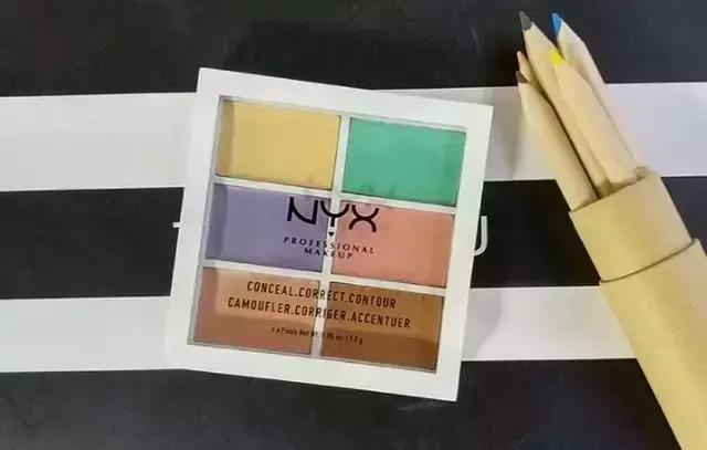 新手买成套彩妆推荐哪个,新手买什么化妆品比较好