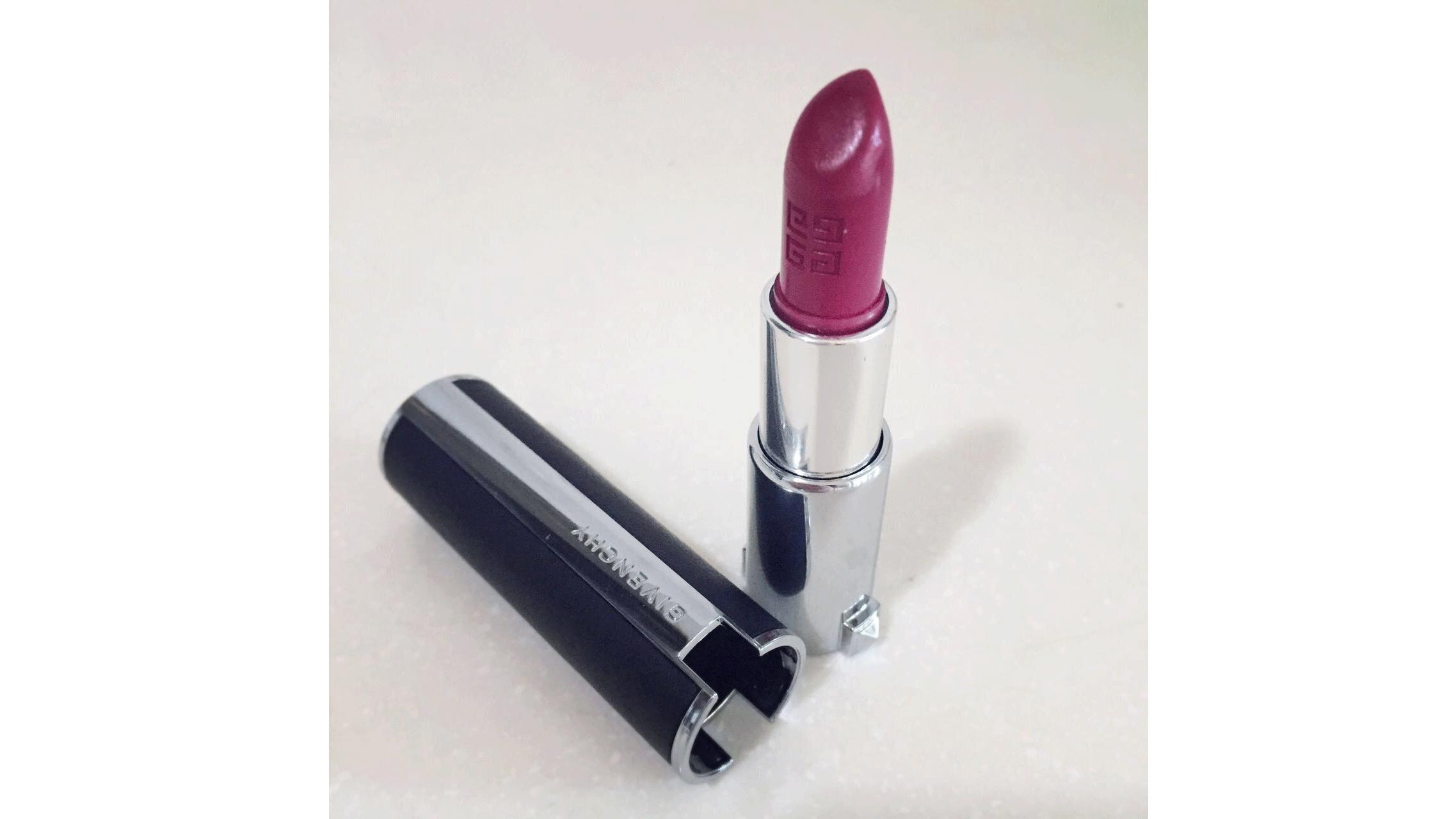 姨妈色口红适合什么肤色,秋冬口红色姨妈色