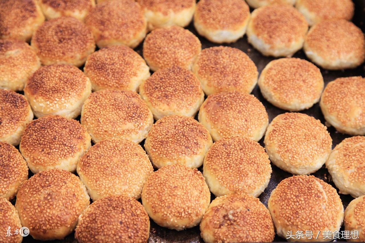 正宗黄桥烧饼的制作方法,正宗咸味黄桥烧饼的做法及配方
