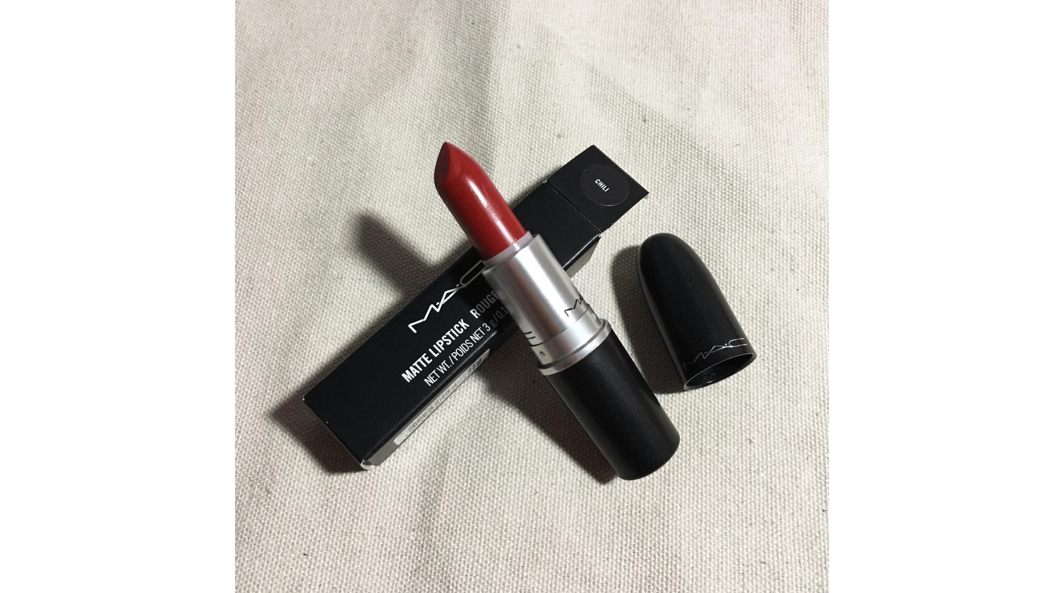 姨妈色口红适合什么肤色,秋冬口红色姨妈色