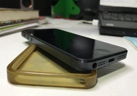 iphone5黑色和5s深空灰,用了5年的iphone外观