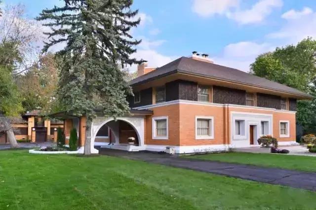 建筑大师，干私活，拐甲方老婆……却又无可替代！！