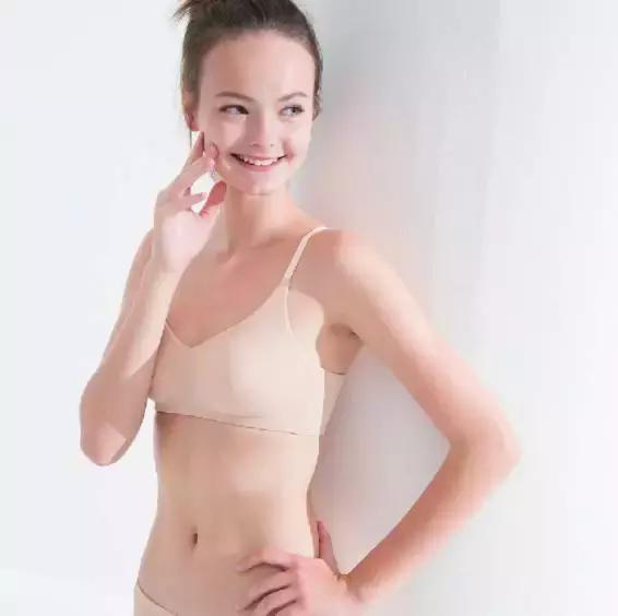 40鍏冧互鍐呭ソ绌跨殑琛ｆ湇,渚垮疁鍙堝ソ绌跨殑鍥芥疆鍝佺墝