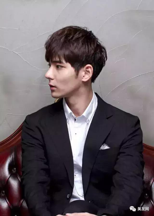 男生蓬松纹理烫效果图,男生纹理烫能维持多久