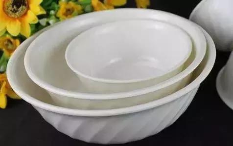 家庭里用什么材质碗最好,家里餐具用什么材质最好