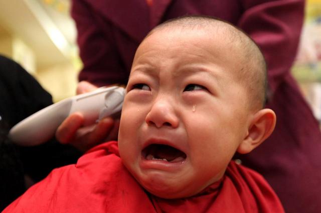 龙抬头宝宝剃发注意事项,二月二龙抬头婴儿剃头时间