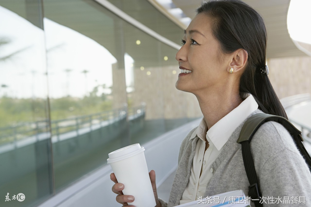 我55岁离婚了无儿无女以后该咋活,58岁的我离婚了