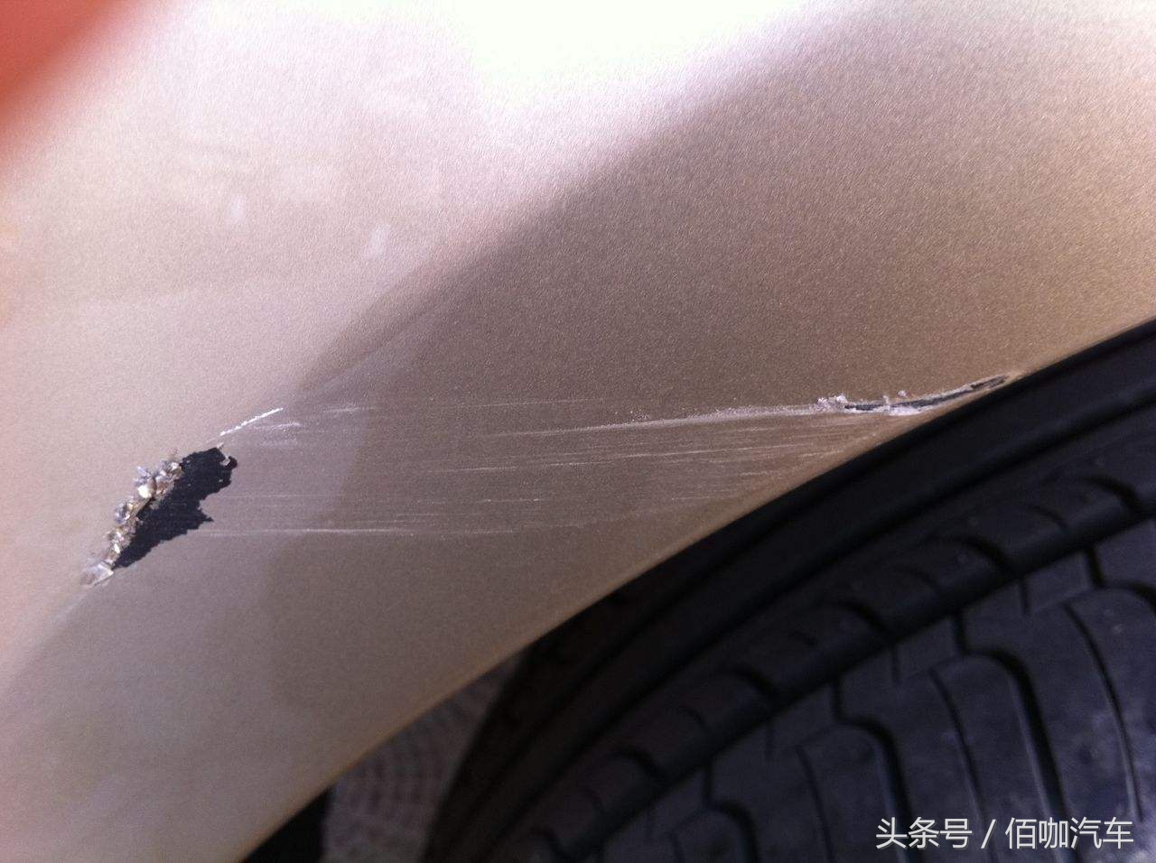 小剐蹭局部补漆好还是整体补漆好,小剐蹭补漆什么方式最好