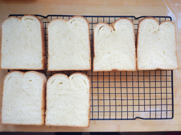 可爱吐司早餐做法,迷你可爱小吐司