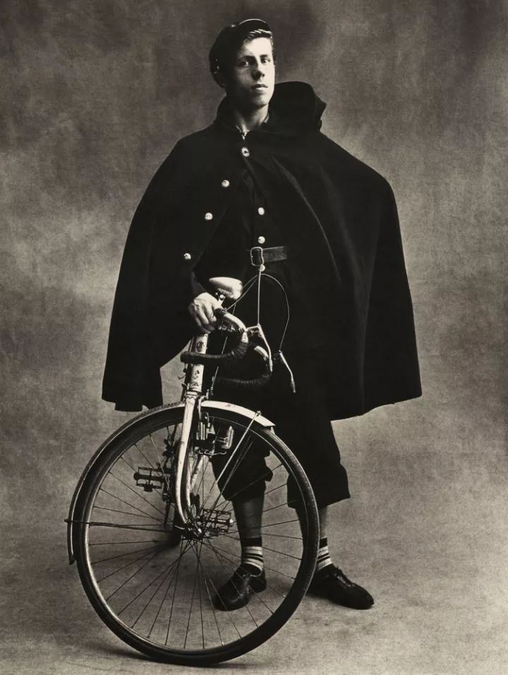 世界摄影大师经典作品欣赏,摄影100张世界摄影大师的黑白作品