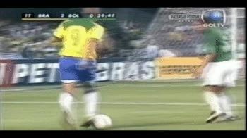 罗纳尔多钟摆过人图片,罗纳尔多钟摆式过人视频完整版