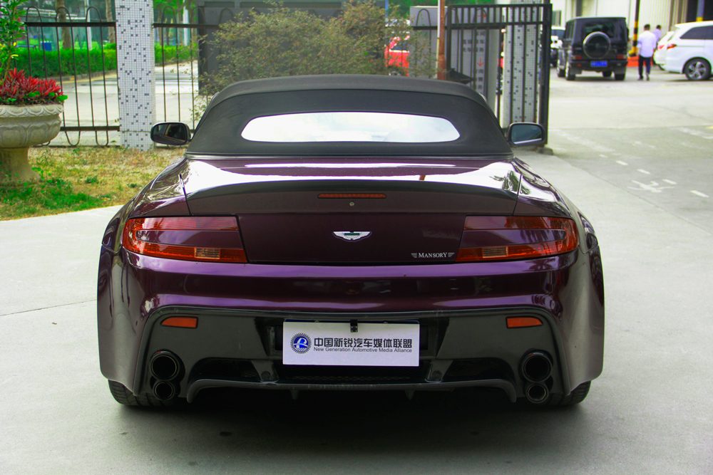 10年前用30万买车,10年时间买一辆阿斯顿马丁