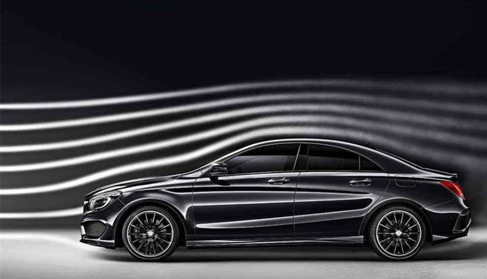 汽车在雪地里打滑,冬天车打滑上不去坡怎么办