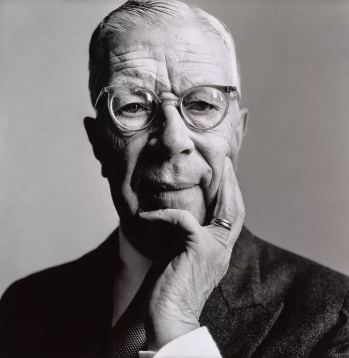 世界摄影大师经典作品欣赏,摄影100张世界摄影大师的黑白作品