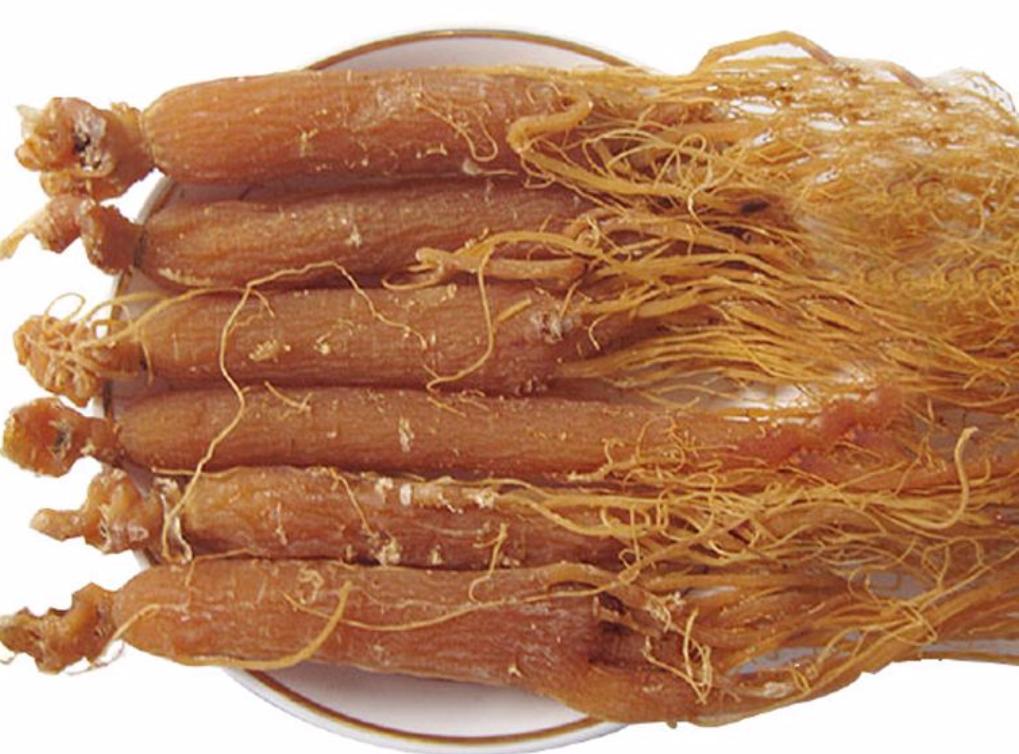 韩国人把人参当食品,人参是一种大补品