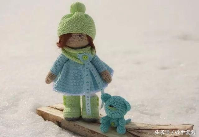 万万没想到,这都是她用毛线钩的,邻居们都赞不绝口!