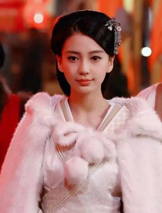 【美人阁】白衣如雪犹似画中仙。谁是你心目中的白衣女子（下）